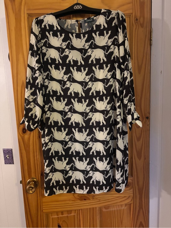 Modcloth Dresses & Skirts - ModCloth Elephant Day Parade Shift Dress – Size 1X– Black & White – Lined